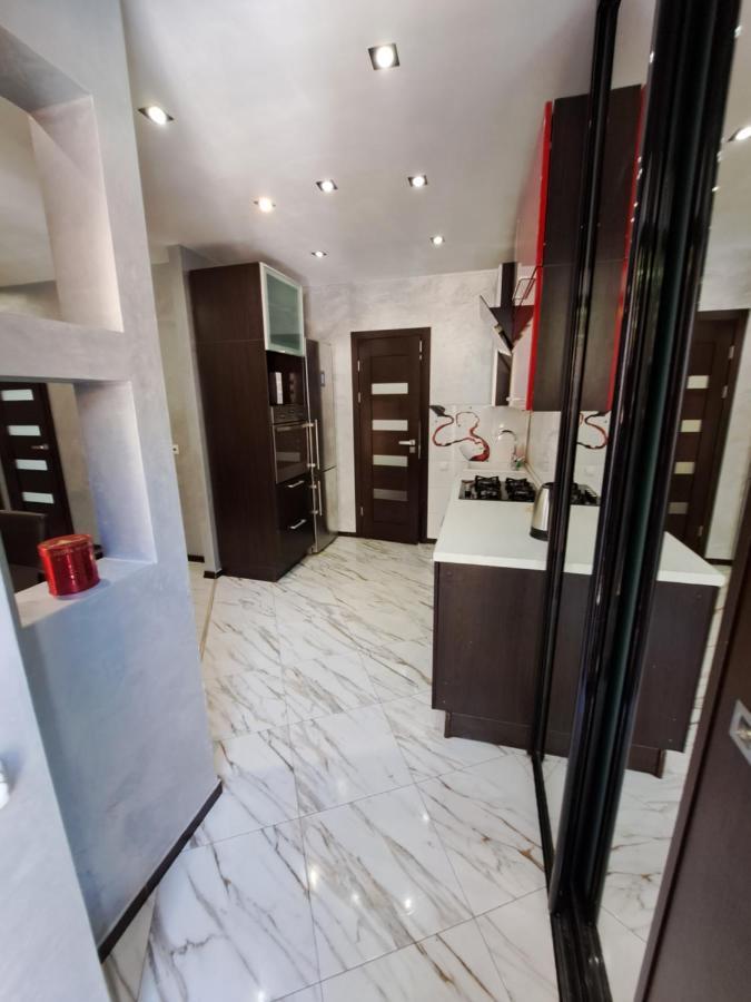 Львівські Апартаменти Exterior foto